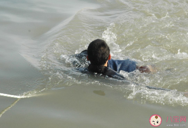 溺水成青少年頭號殺手 如何應(yīng)對溺水威脅