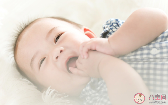 孩子為什么吃鼻屎 怎么改正孩子吃鼻屎的習慣 孩子為什么吃鼻屎 怎么改正孩子吃鼻屎的習慣