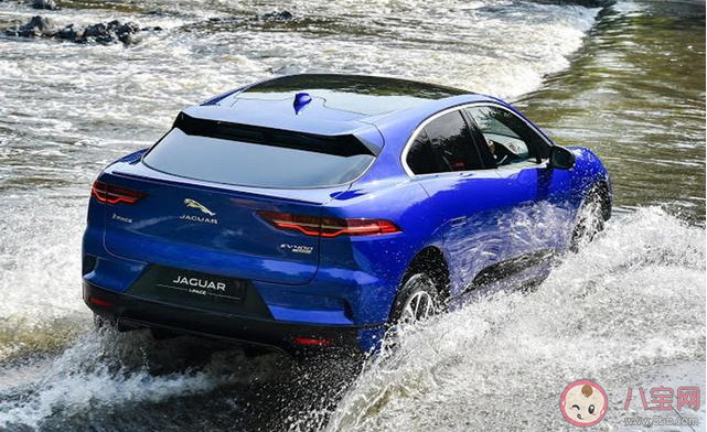 暴雨天開電動汽車安全嗎 下雨天電動汽車怎樣開才更安全