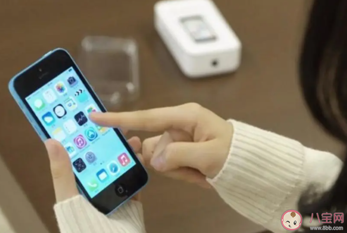 高三想逼自己一把有必要交手機嗎 高三手機要不要上交