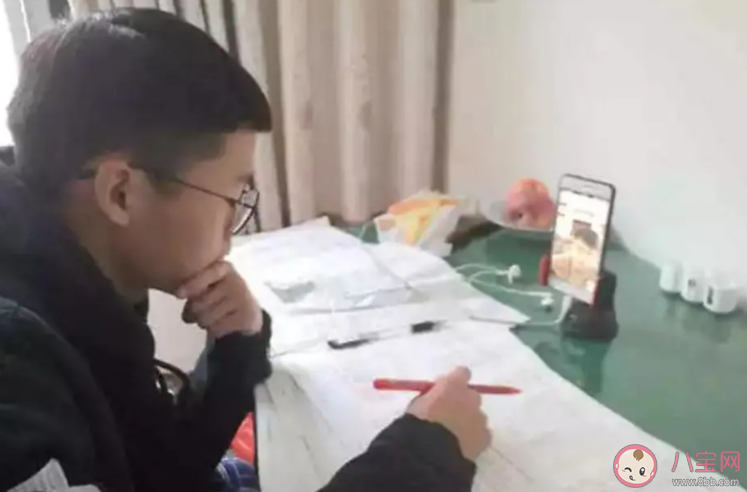 高三想逼自己一把有必要交手機嗎 高三手機要不要上交