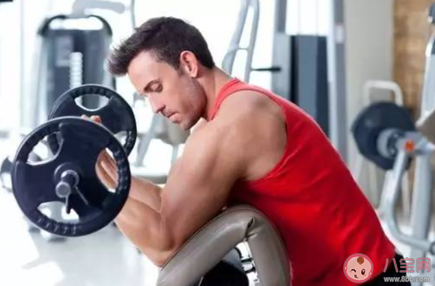 夏天在空調房鍛煉好嗎 夏天該如何鍛煉身體