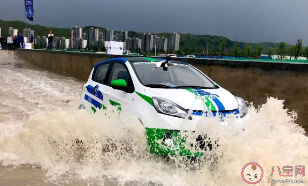 電動(dòng)汽車涉水深度有參考標(biāo)準(zhǔn)嗎 電動(dòng)車涉水險(xiǎn)有必要買嗎