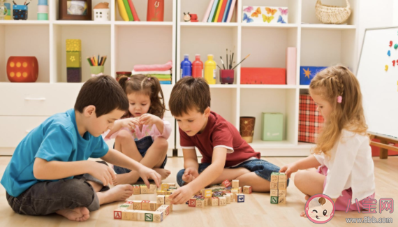 在家早教跟在外早教有什么區(qū)別 有哪些適合在家做的早教游戲