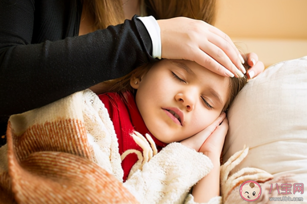 孩子發(fā)燒需要忌口嗎 孩子發(fā)燒飲食上有什么需要注意的