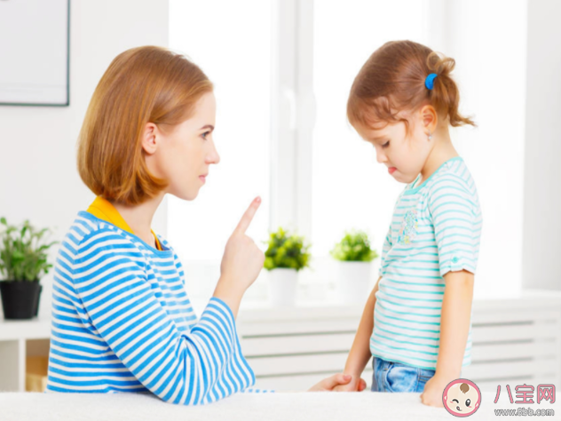 為什么孩子不愿意和家長溝通了 不好的溝通會給孩子什么影響