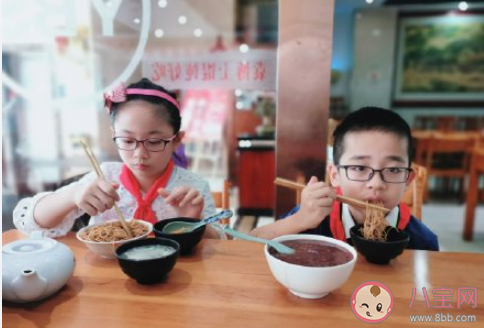 神獸歸籠爸媽有多開心 神獸歸籠爸媽的感受句子 神獸歸籠爸媽有多開心 神獸歸籠爸媽的感受句子