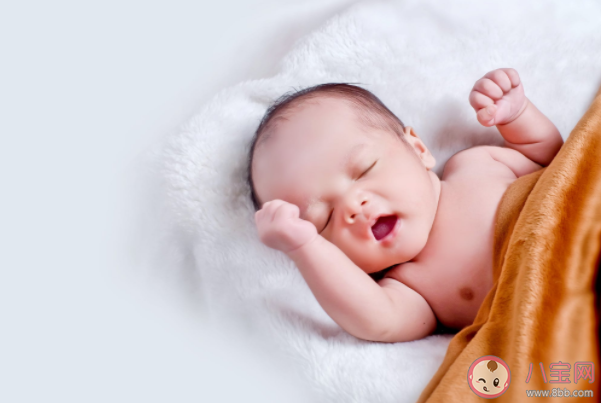 寶寶哄睡容易放下難應(yīng)該怎么辦 有哪些正確的哄睡小技巧