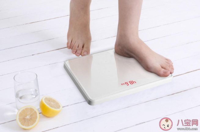 定期稱重能幫助減肥嗎 一天稱重好幾次好嗎