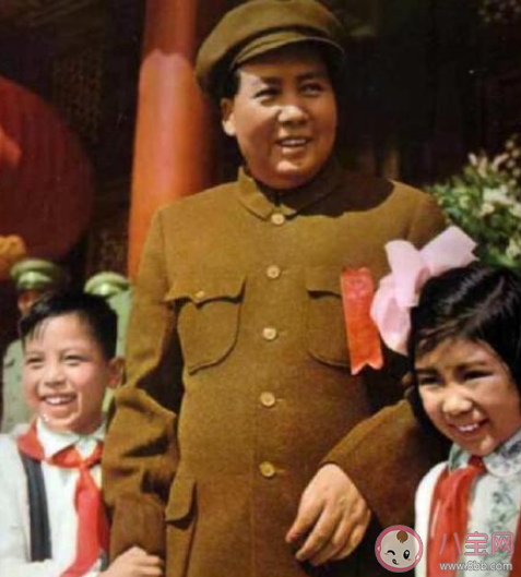 紀念毛澤東同志逝世45周年文案說說 紀念一代偉人毛澤東的句子