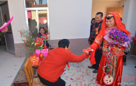 結婚后必須改口嗎 結婚后改口喊爸媽有什么技巧