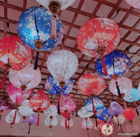 為什么語文老師很少寫小說 寫小說的都是些什么人 為什么語文老師很少寫小說 寫小說的都是些什么人