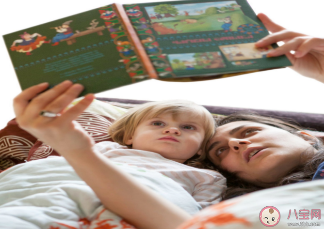 多大年齡給孩子講故事比較好 怎樣和孩子講故事更動聽 多大年齡給孩子講故事比較好 怎樣和孩子講故事更動聽