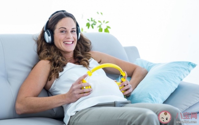 對胎兒大腦有開發作用的音樂有哪些 胎教音樂頻率怎么測