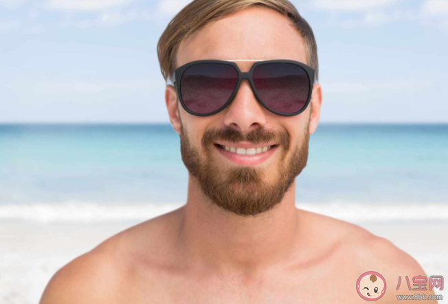 男生喉結為什么比女性大 喉結到底有什么作用