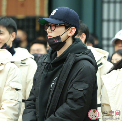 《新川日?！吩≌f講的是什么故事 《新川日常》劇情是怎樣的