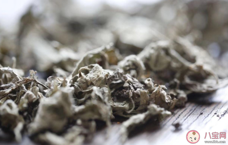 坐月子要用艾草洗頭洗澡好不好 產(chǎn)婦用艾草洗漱要注意什么 坐月子要用艾草洗頭洗澡好不好 產(chǎn)婦用艾草洗漱要注意什么