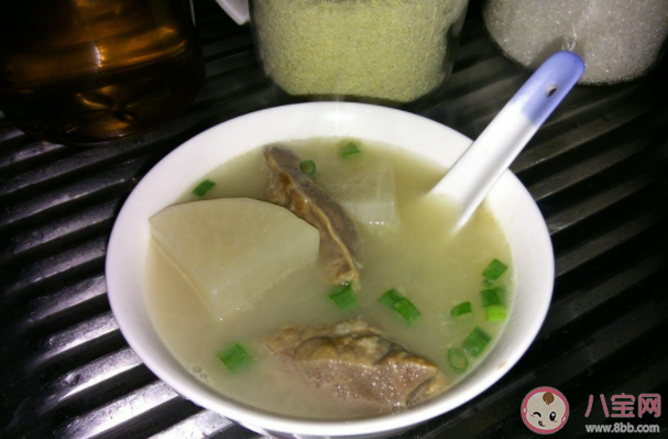 為什么說冬天適合吃蘿卜 蘿卜藥膳食譜大全