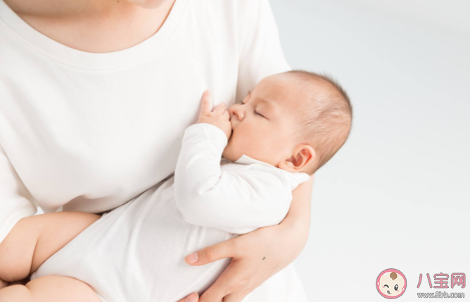 乳房不漲就代表沒有奶嗎 奶水太多寶寶吃不完要排空嗎 乳房不漲就代表沒有奶嗎 奶水太多寶寶吃不完要排空嗎