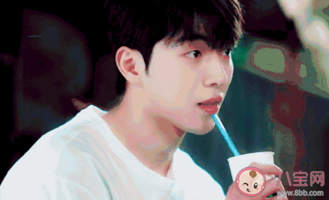 如何評(píng)價(jià)韓劇《二十五二十一》 《二十五二十一》好看嗎