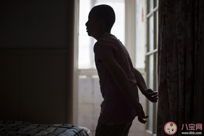 大齡孤獨癥者如何融入社會 大齡孤獨癥服務面臨哪些問題