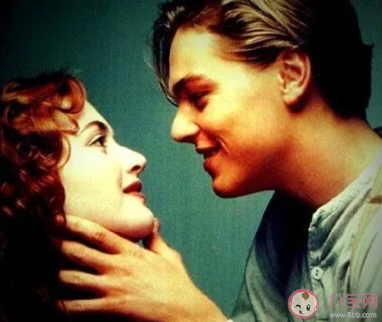 泰坦尼克號(hào)的愛(ài)情你還相信嗎 杰克和羅絲的愛(ài)情還會(huì)讓我們上頭嗎