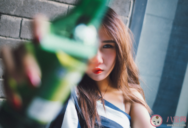 女性喝酒有什么危害 如何降低喝酒給身體帶來的損失 女性喝酒有什么危害 如何降低喝酒給身體帶來的損失