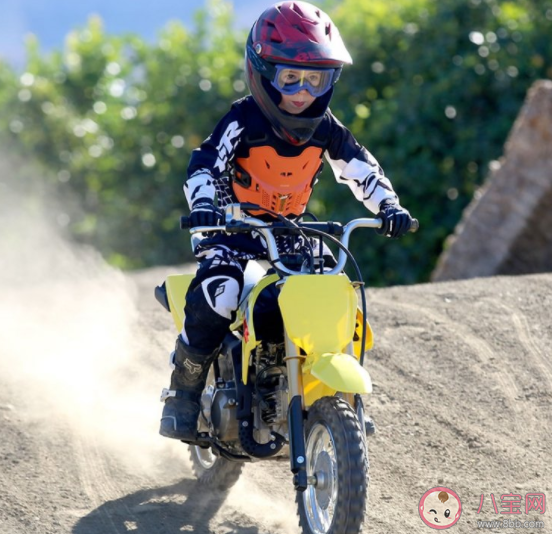 年輕人為什么愛上玩摩托 如何看待摩托車文化 年輕人為什么愛上玩摩托 如何看待摩托車文化