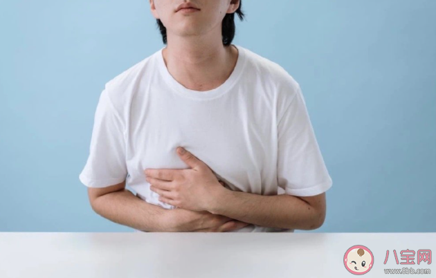 催吐有哪些危害 減肥為什么不能催吐