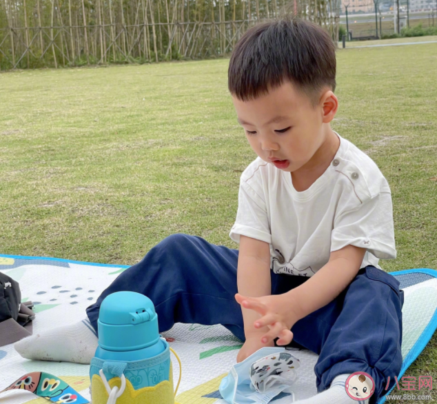 如何滿足小朋友的好奇心 怎樣保護孩子的好奇心和興趣