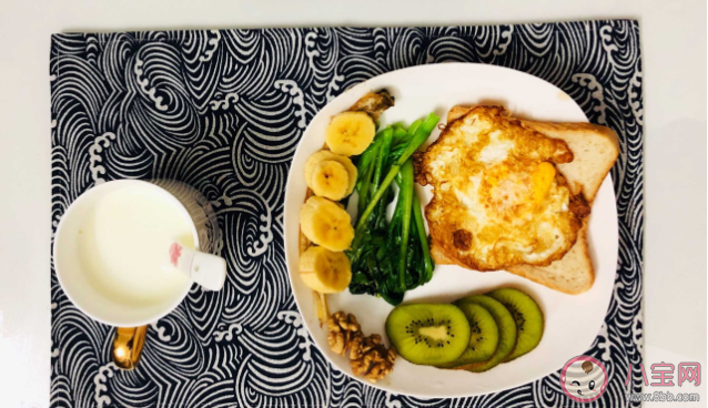 孕婦早餐吃什么好 準媽媽早餐怎么吃比較好 孕婦早餐吃什么好 準媽媽早餐怎么吃比較好