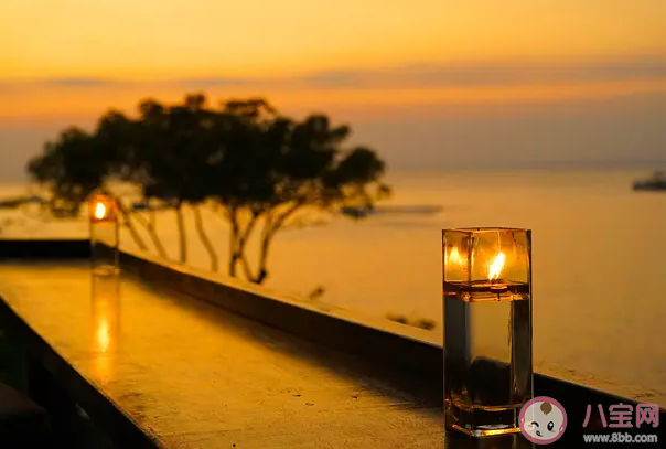 他把你的眼睛當成星星一樣看有些秘密沒拆穿是什么歌 《緩緩》完整版歌詞在線聽歌