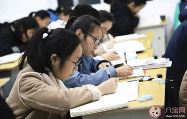 高考人數(shù)為何猛增 2023高考人數(shù)還會(huì)增加嗎