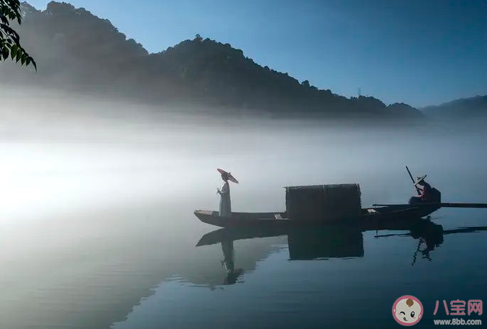逃不過(guò)相忘江湖之間忘不了驚鴻一眼是什么歌 《江湖之間》完整版歌詞在線聽(tīng)歌