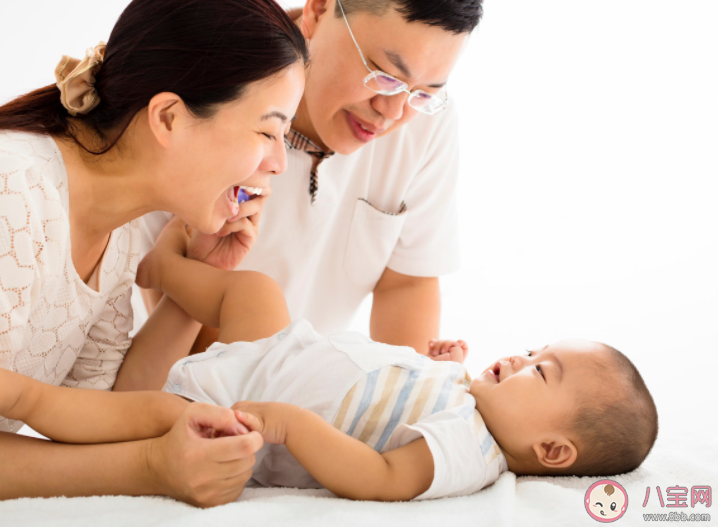 延長男性陪產假時間有必要嗎 男性產假長的好處 延長男性陪產假時間有必要嗎 男性產假長的好處