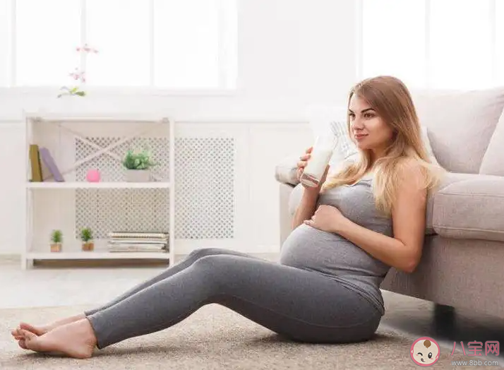 孕晚期會出現水腫是什么原因 如何防止孕晚期水腫