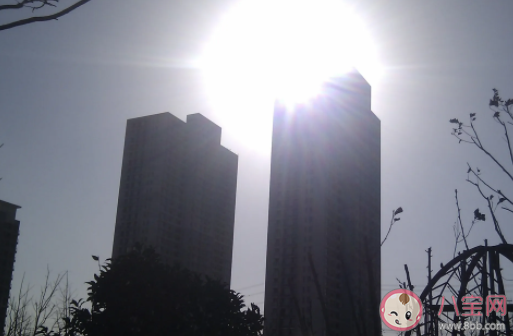 一天中最熱是什么時候 很熱的時候該怎么辦