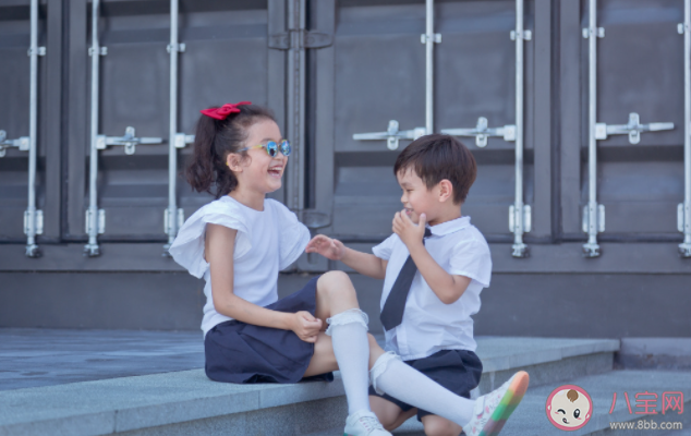 家長到底能不能接受孩子的普通 你能接受自己的孩子平庸嗎 家長到底能不能接受孩子的普通 你能接受自己的孩子平庸嗎