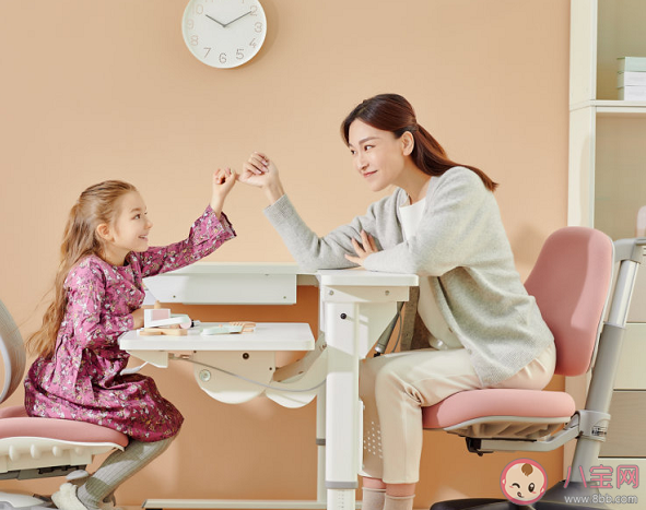 父母哪些壞習慣會影響孩子 壞毛病影響孩子怎么減少傷害