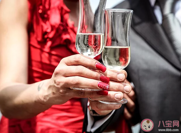 婚禮對于婚姻來說重要嗎 婚禮承載的意義是什么 婚禮對于婚姻來說重要嗎 婚禮承載的意義是什么