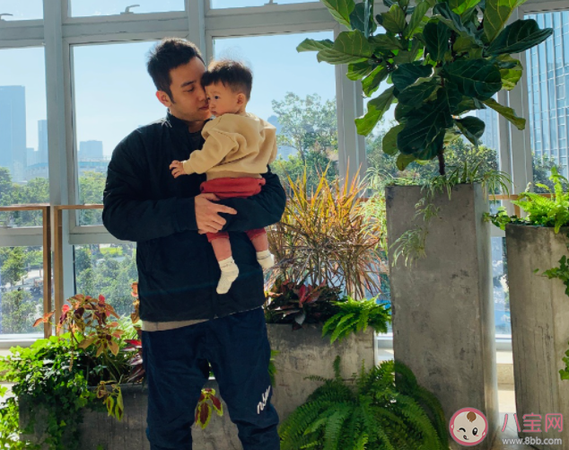 有娃后要跟老公分房睡嗎 有了孩子怎樣保證睡眠質量