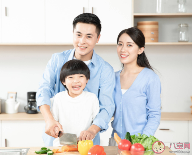 年輕人為什么不愛做家務 孩子做家務可以給零花錢嗎