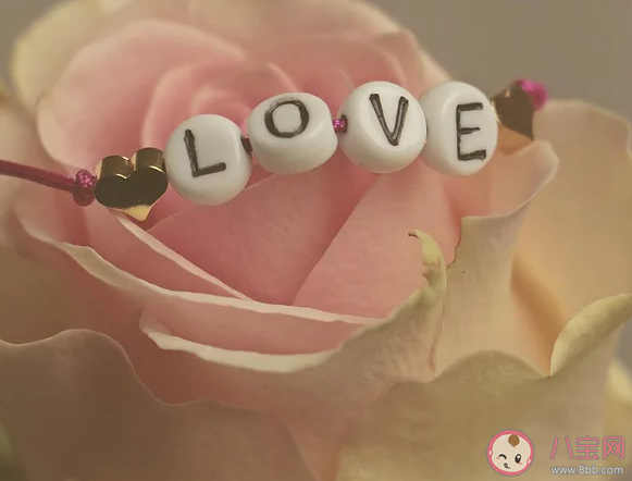 太愛一個人會失去自我嗎 為什么太愛一個人會失去自我