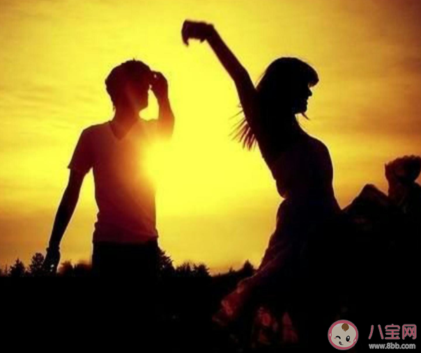 分手有必要追問(wèn)對(duì)方原因嗎 分手馬上斷得干干凈凈是因?yàn)椴粣?ài)嗎 分手有必要追問(wèn)對(duì)方原因嗎 分手馬上斷得干干凈凈是因?yàn)椴粣?ài)嗎