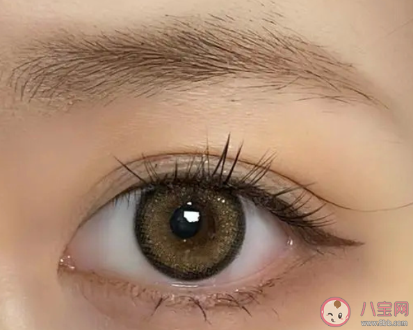 美瞳風(fēng)靡背后隱患有多大 如何科學(xué)使用美瞳