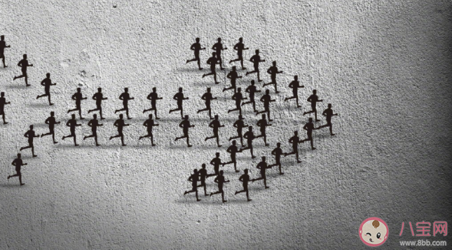 為何35歲會(huì)成為中年的一道坎 怎樣看待35歲年齡危機(jī)