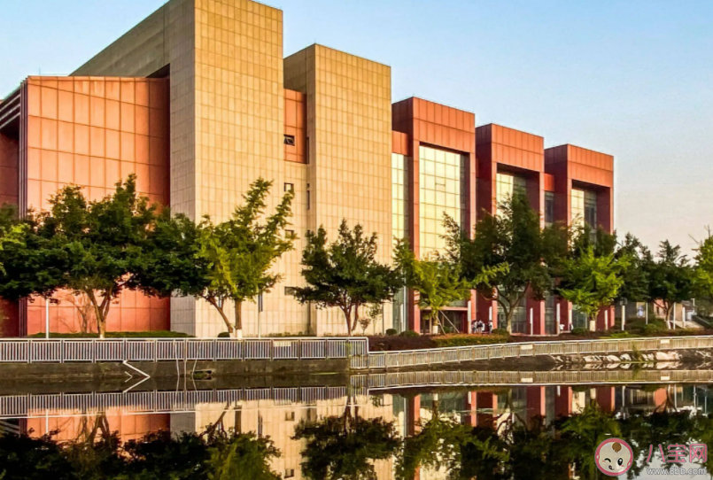 上大學就一定輕松了嗎 大學的生活到底輕不輕松