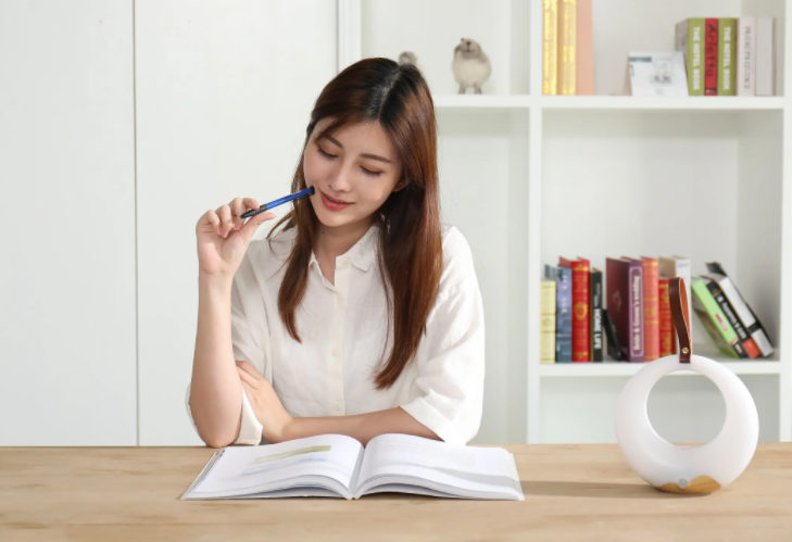 人們為什么不愛看書學知識了 你有多久沒看書了