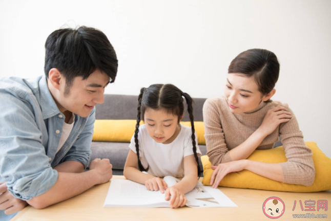 給孩子準(zhǔn)備一年級(jí)入學(xué)禮有必要嗎 孩子上小學(xué)要做好哪些準(zhǔn)備