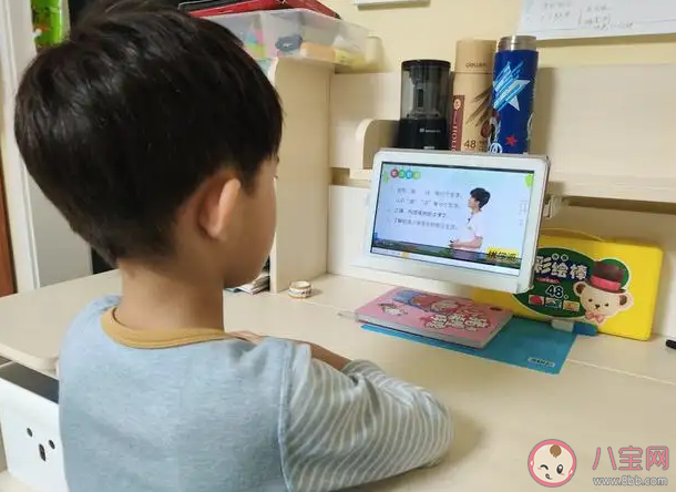 網課家長崩潰的幽默心情說說 孩子上網課家長要崩潰的搞笑句子